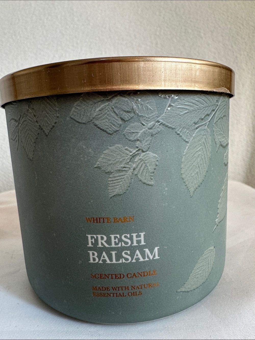 White Barn Fresh Balsam Scented Candle - bath and body works nwt